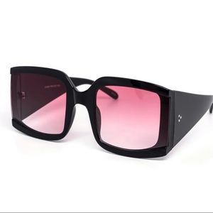 TRENDY,QUALITY Elegant modern oversize sunglasses